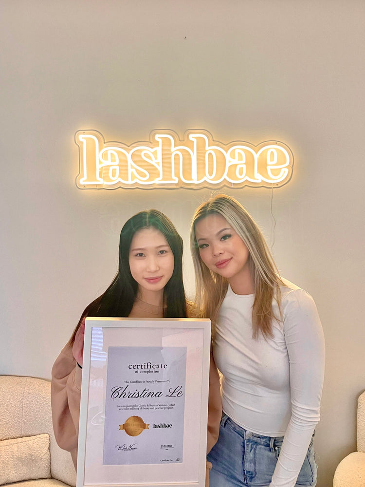 Lash Fundamentals: 2-day Classic & Russian Volume Course