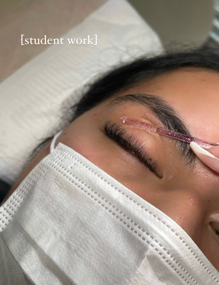 Lash Fundamentals: 2-day Classic & Russian Volume Course